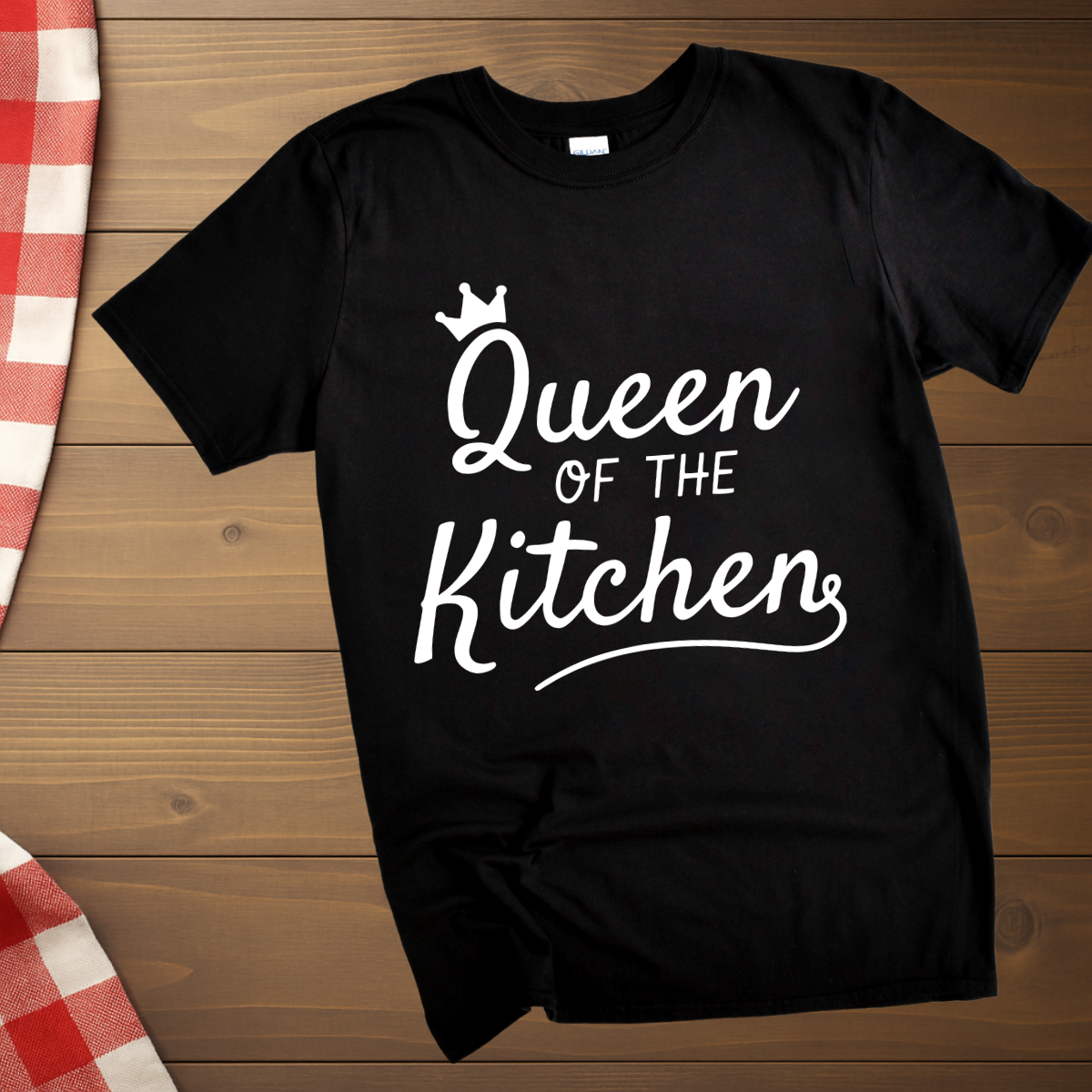 Queen of the kitchen T-Shirt