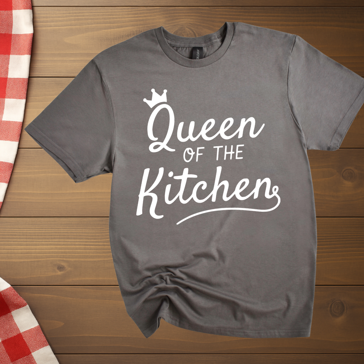 Queen of the kitchen T-Shirt