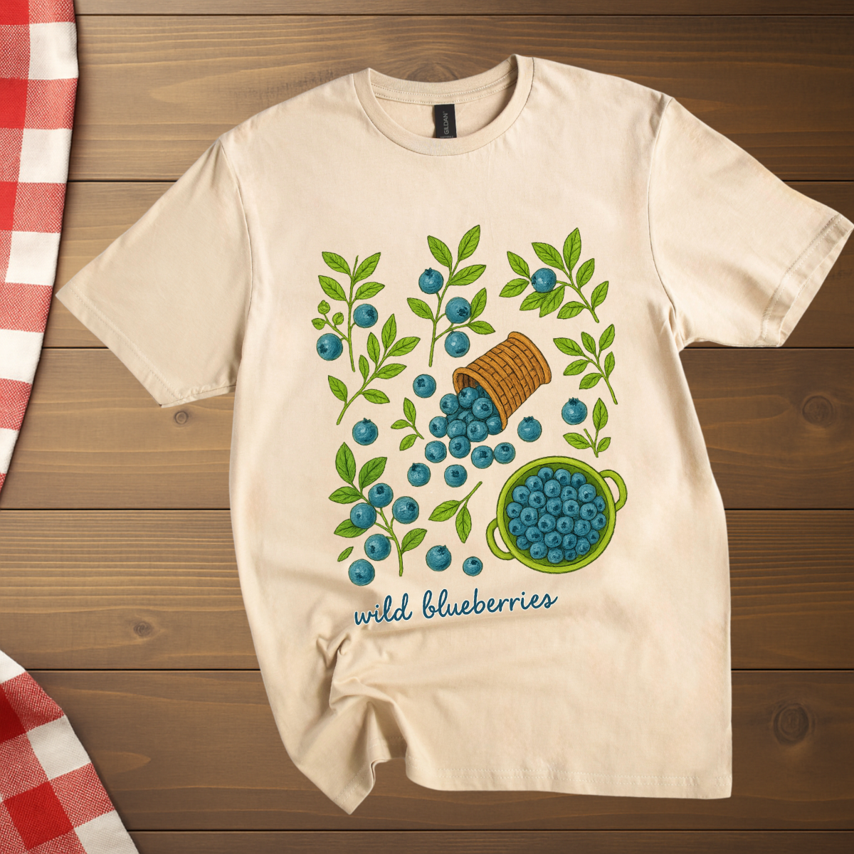 Wild blueberries T-Shirt